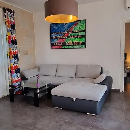 *New* Casa Fila *New* Villa Funtana Exterior photo