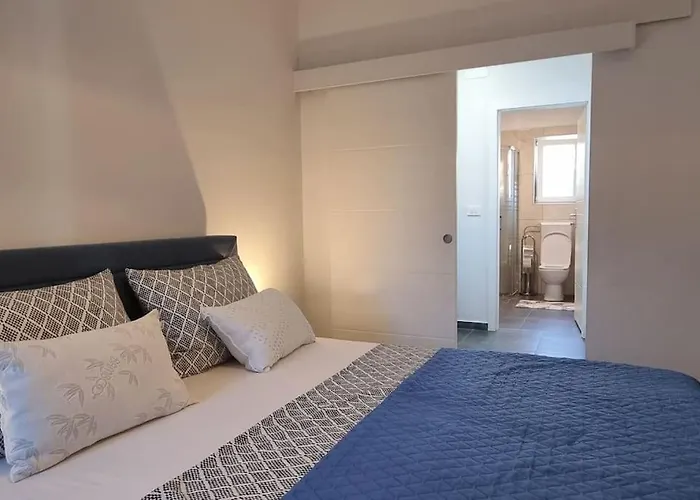 *New* Casa Fila *New*